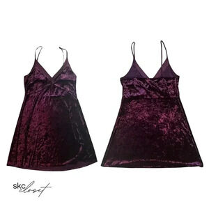 XHILARATION Women's Velvet Burgundy Dress, M (NWT)